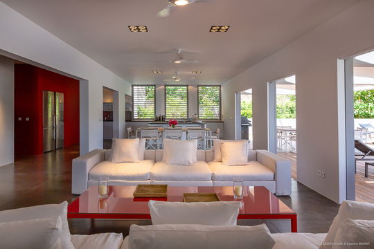 VILLA EDEN HOUSE LIVING AREA 4