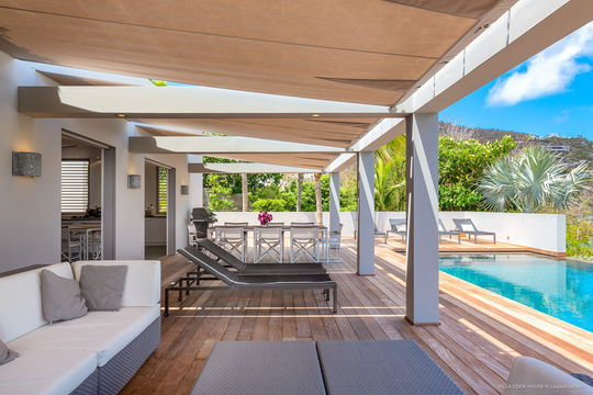 VILLA EDEN HOUSE OUTDOOR LOUNGE AREA 5