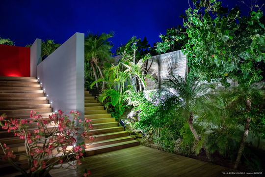 VILLA EDEN HOUSE OUTDOORS 10