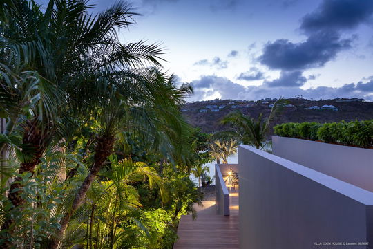 VILLA EDEN HOUSE OUTDOORS 6
