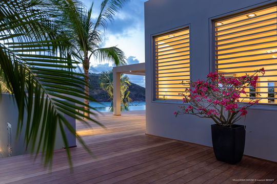 VILLA EDEN HOUSE OUTDOORS 7
