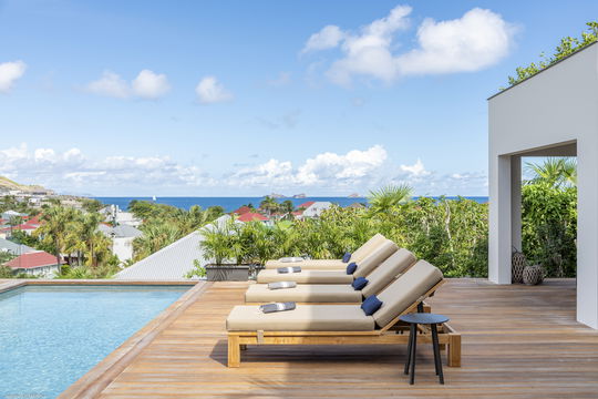 VILLA HALOWA POOL & TERRACE 3