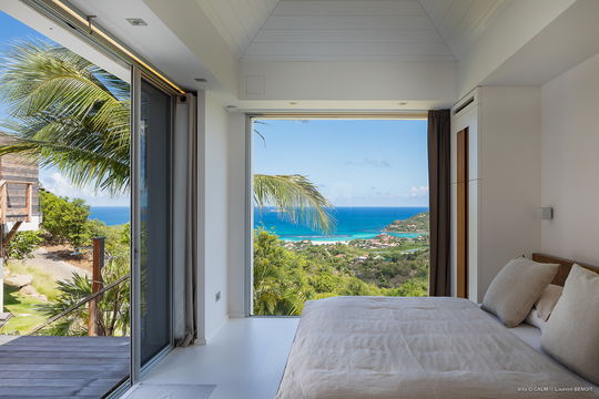VILLA OCALM BEDROOM 1