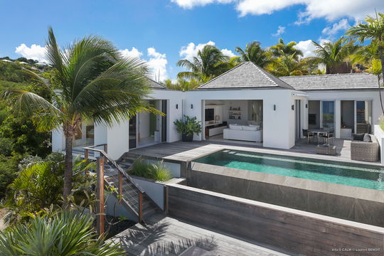 VILLA OCALM POOL & TERRACE 3