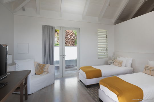 VILLA COSMOS BEDROOM4 2