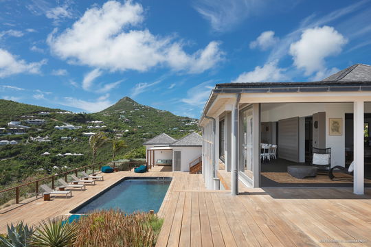 VILLA COSMOS OUTDOORS 2