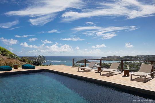 VILLA COSMOS POOL & TERRACE 2