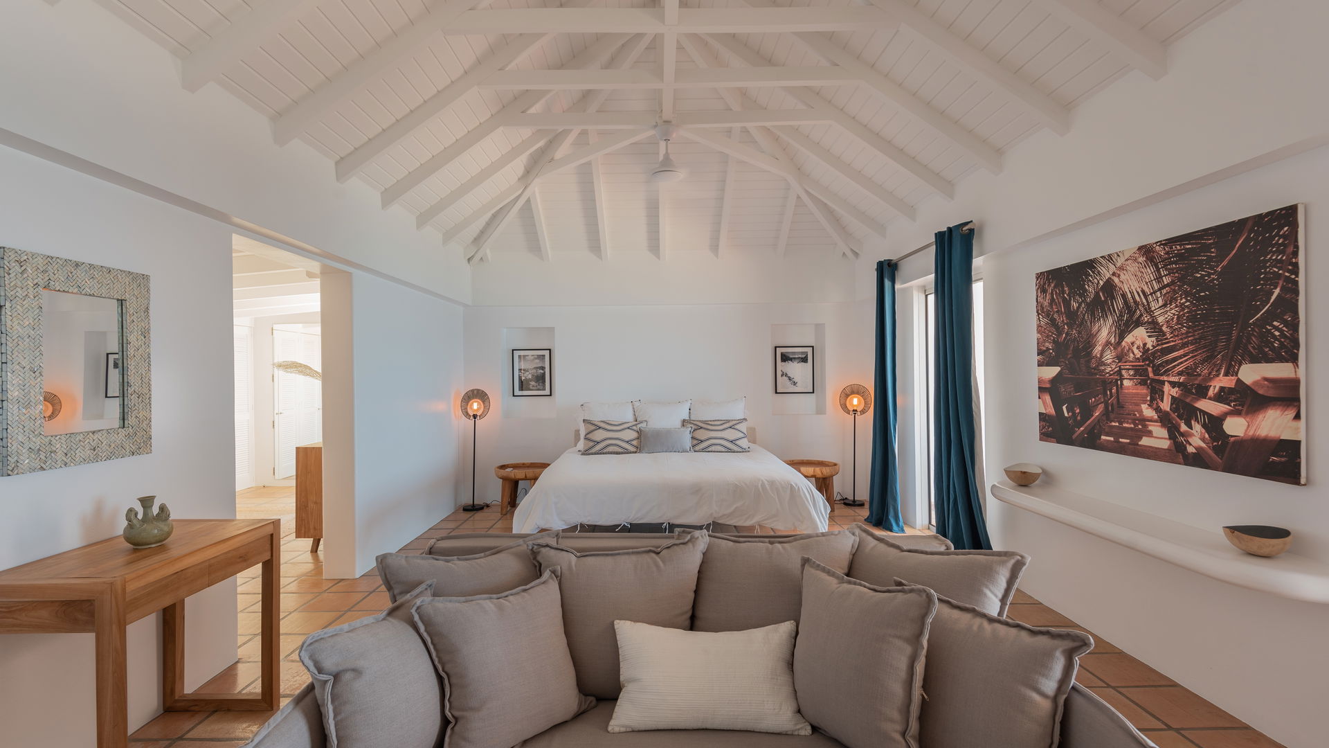 BEDROOM 1