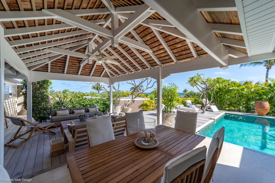 VILLA GENIA KITCHEN & DINING AREA 8