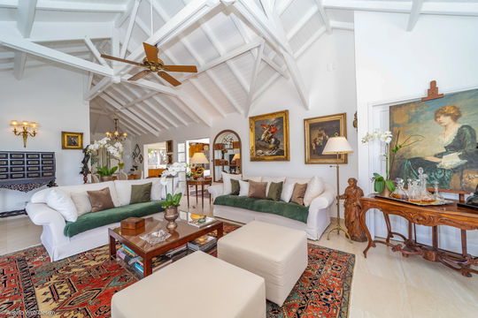 VILLA GENIA LIVING AREA 4