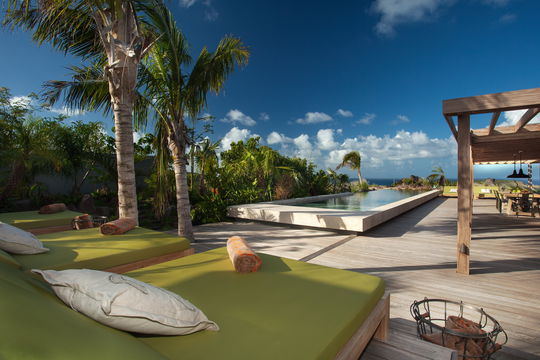 VILLA IMAGINE OUTDOOR LOUNGE AREA 7