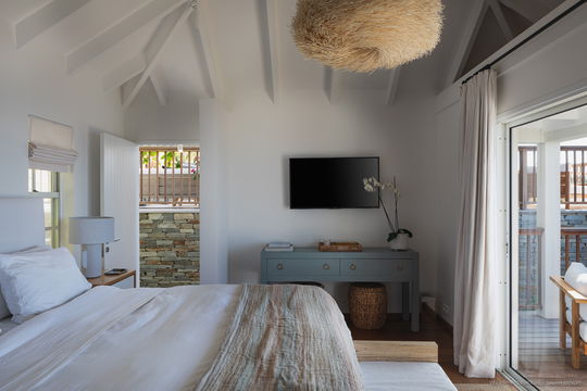 VILLA ESPRIT DE ROCHE BEDROOM1 2