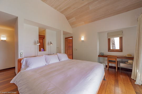 VILLA LAM BEDROOM1 3