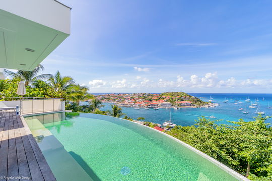 VILLA LAM POOL & TERRACE 3