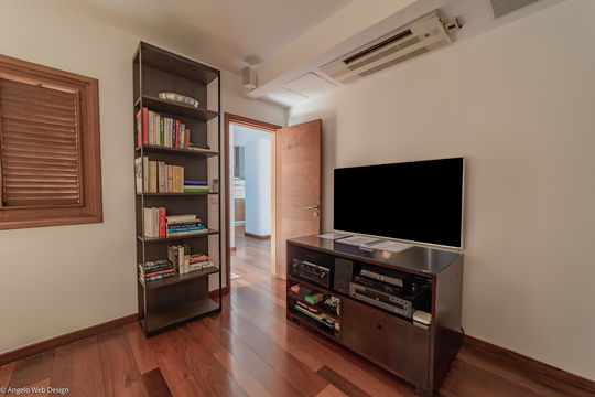 VILLA LAM TV ROOM 1