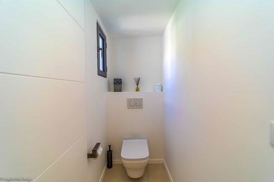 VILLA GRENADINES BEDROOM1 16