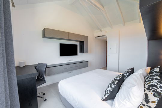VILLA GRENADINES BEDROOM2 8