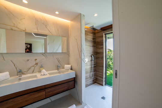 VILLA GRENADINES BEDROOM4 19