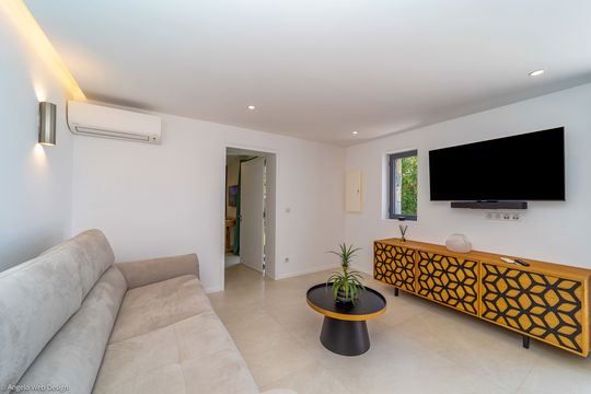 VILLA GRENADINES BEDROOM4 6