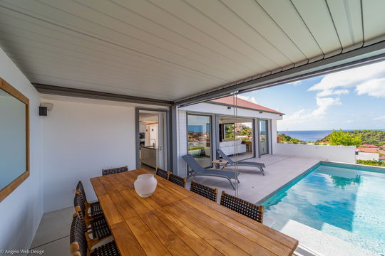 VILLA GRENADINES KITCHEN & DINING AREA 8