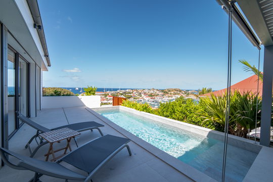 VILLA GRENADINES POOL & TERRACE 2