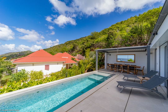 VILLA GRENADINES POOL & TERRACE 7